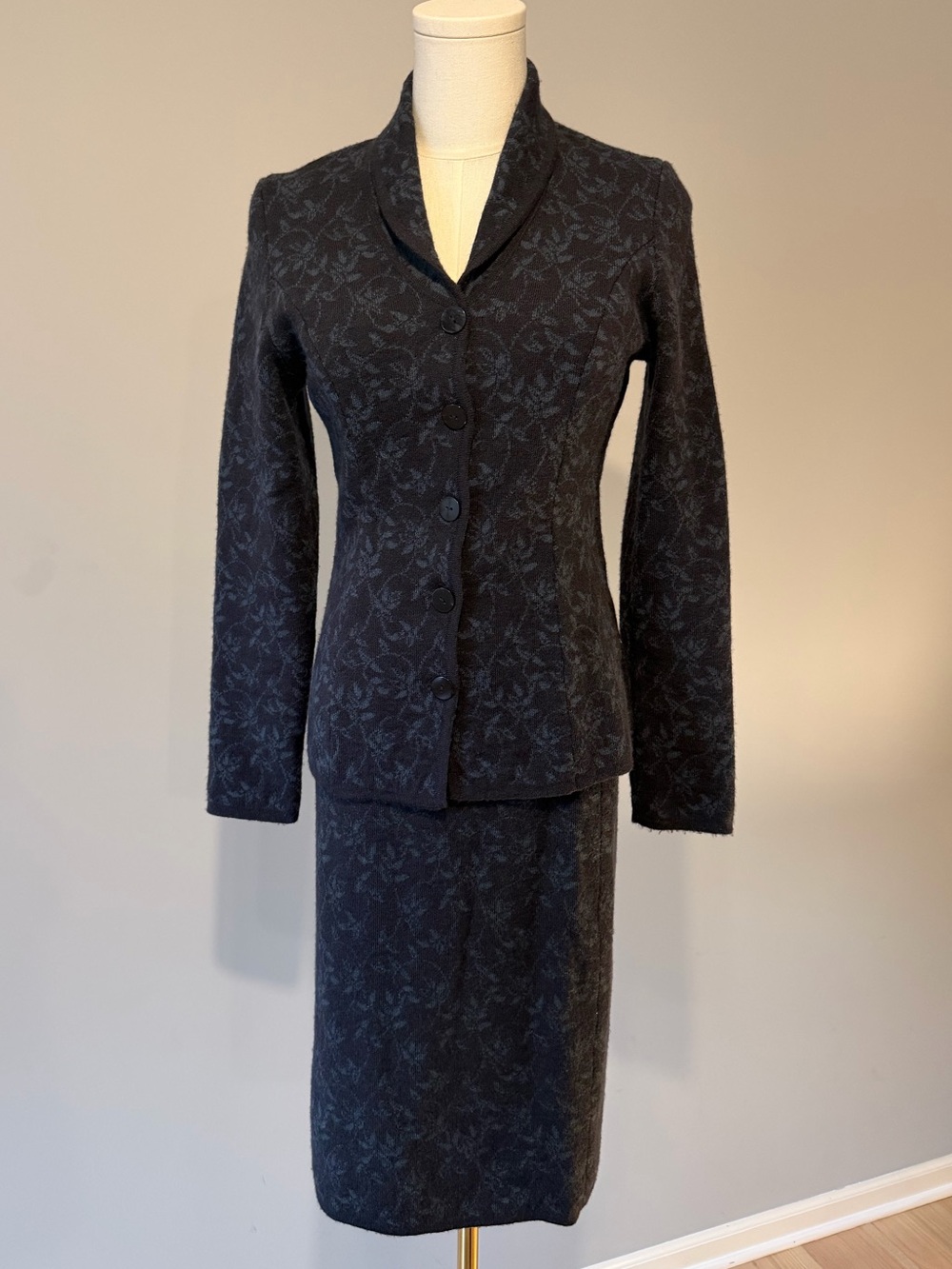Peruvian Connection Black Floral Jacquard Skirt Set